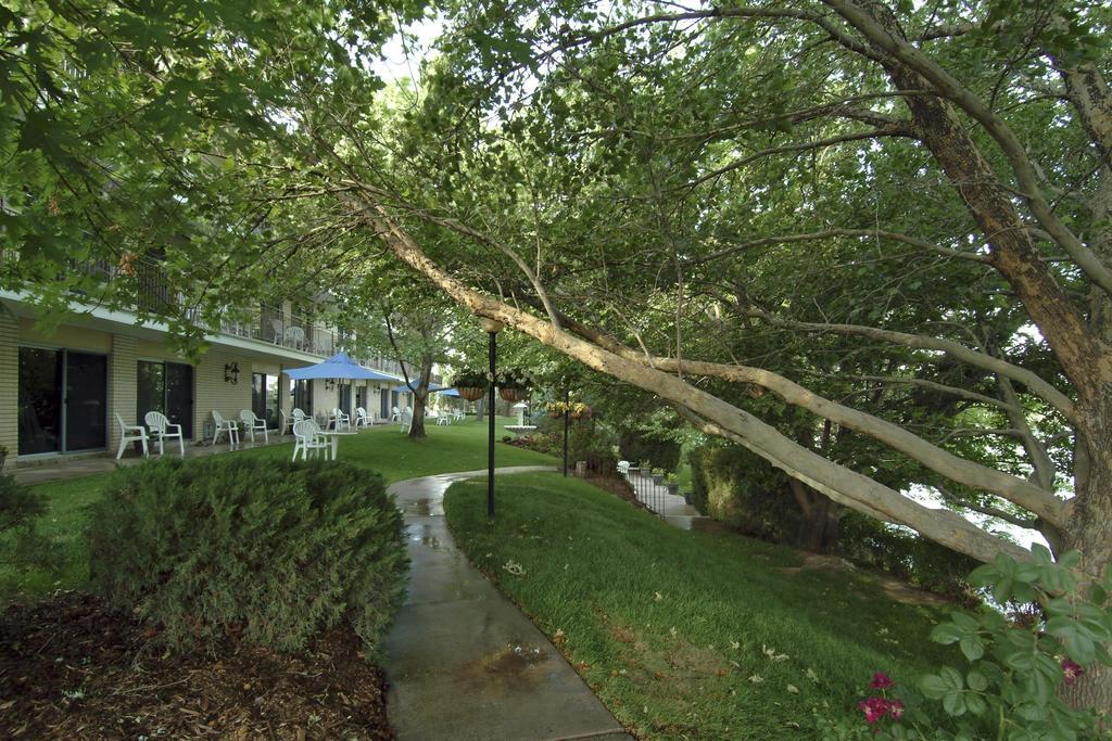 River Terrace Inn グリーン・リバー エクステリア 写真