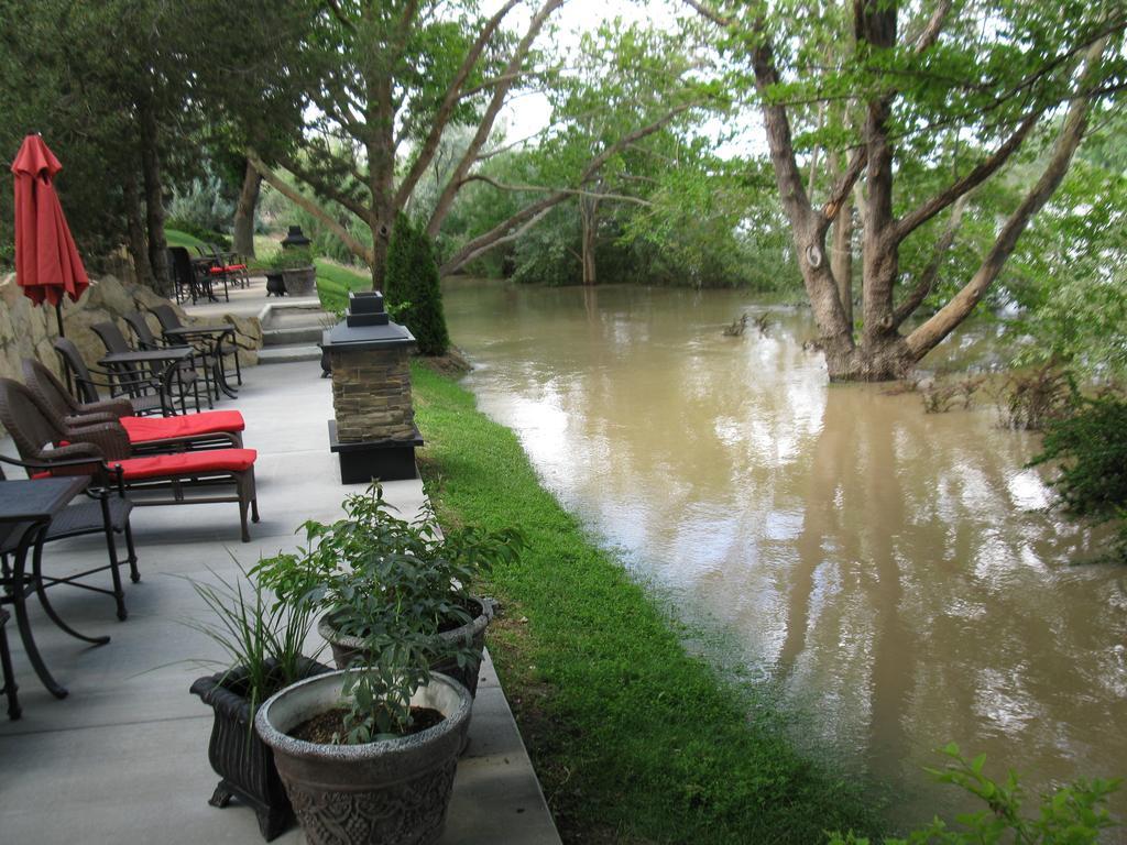 River Terrace Inn グリーン・リバー エクステリア 写真